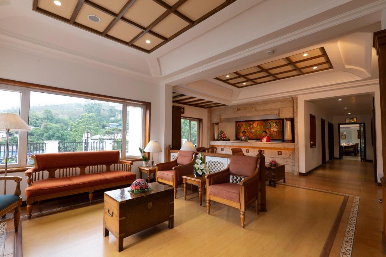 Hotel Issacs Residency Munnar Esterno foto